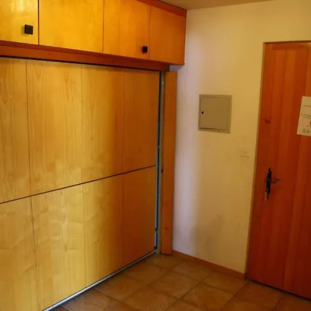 Διαμέρισμα Apartment, 250m From Cable Car *